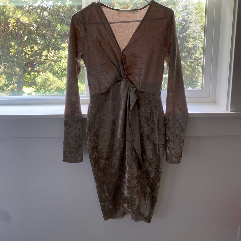 Blush/pink velvet twist dress